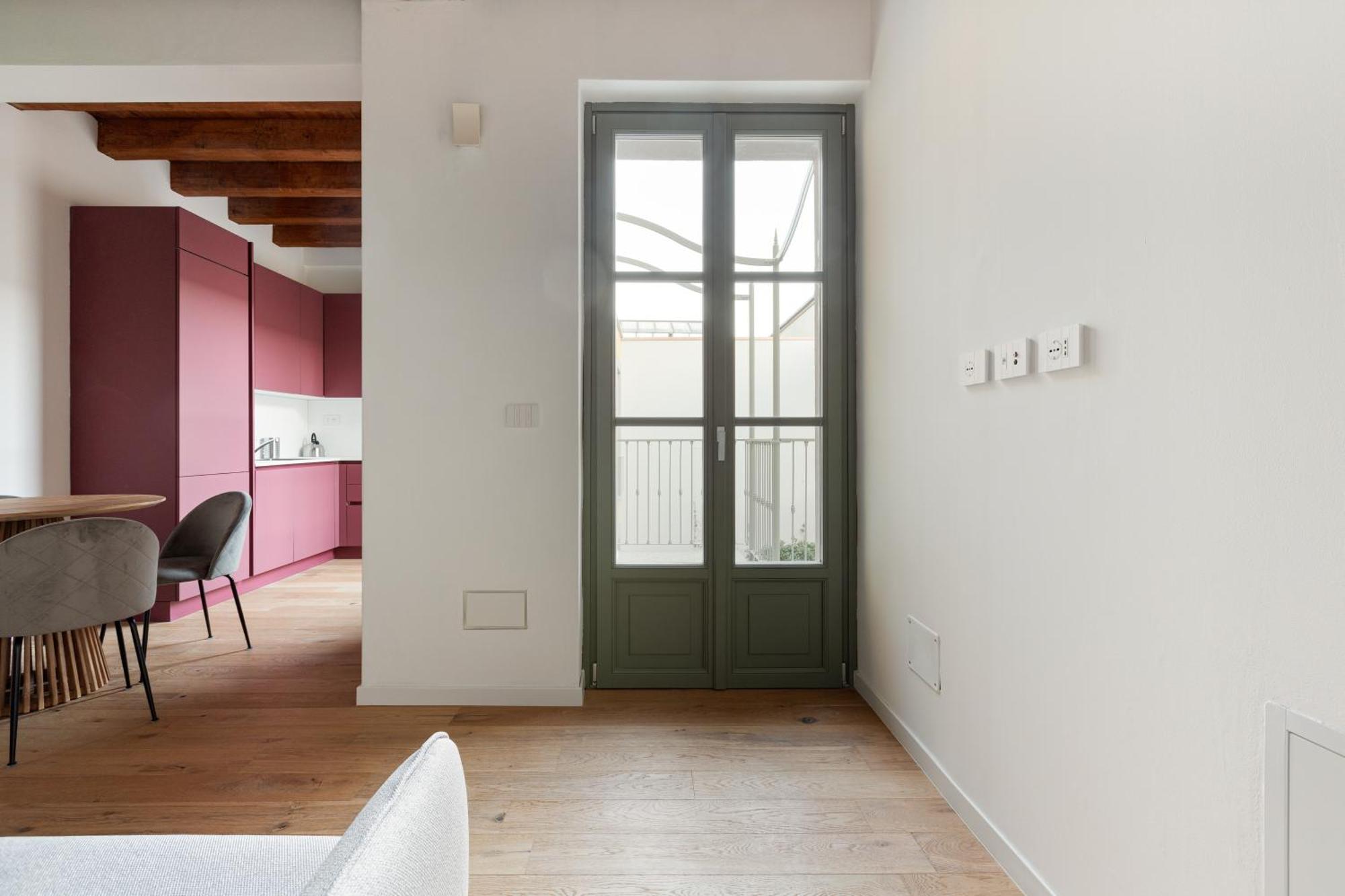 Modern Apartment In Milan With Balcony Esterno foto